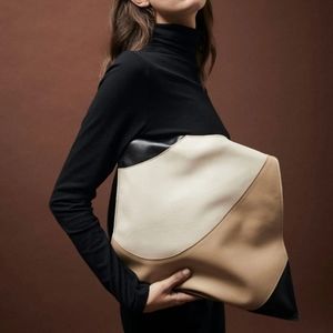 Alohas Tote (SOLD OUT ONLINE)